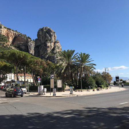 B E B Riviera Di Levante Террачина Экстерьер фото